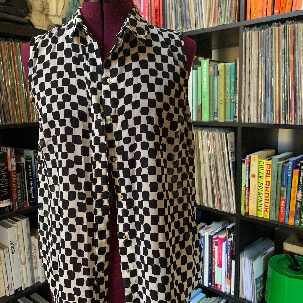 B&W Checkered chiffon tank